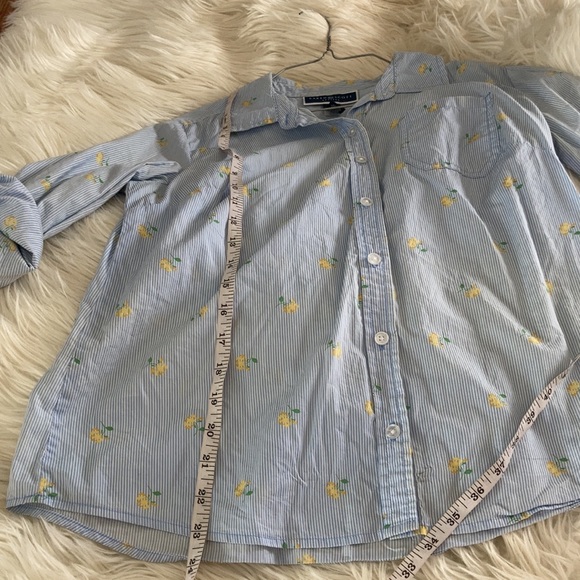 Karen Scott blue white pink striped yellow rose floral printed button front top - Picture 17 of 17